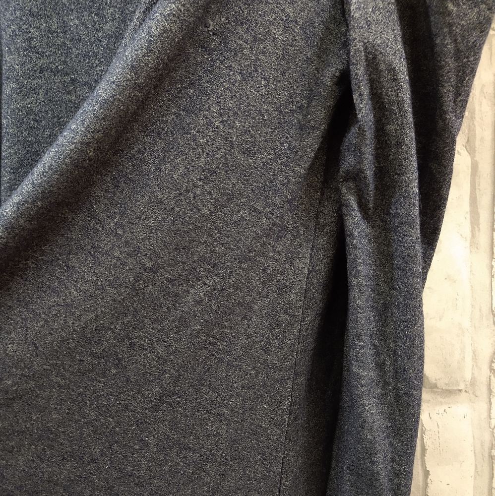 Acemi Cold Shoulder Top - Picture 6 of 12